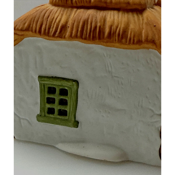 Vintage Dept 56 Dickens Village The Cottage Of Bob Cratchit Tiny Tim No Light - Picture 10 of 13